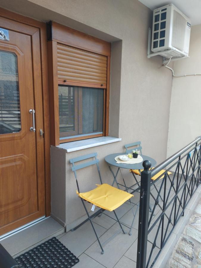 Enjoy Meteora Three Apartment กาลัมปากา ภายนอก รูปภาพ